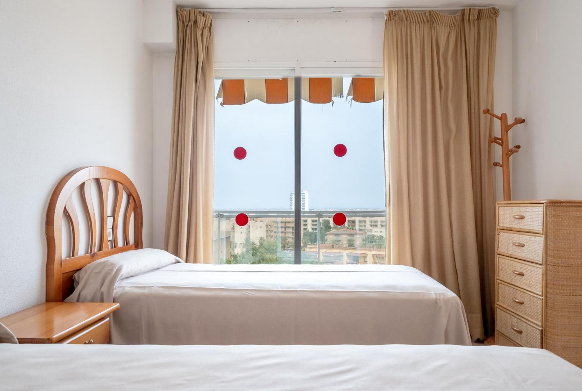 Rentalmar Central Park Salou Zimmer foto
