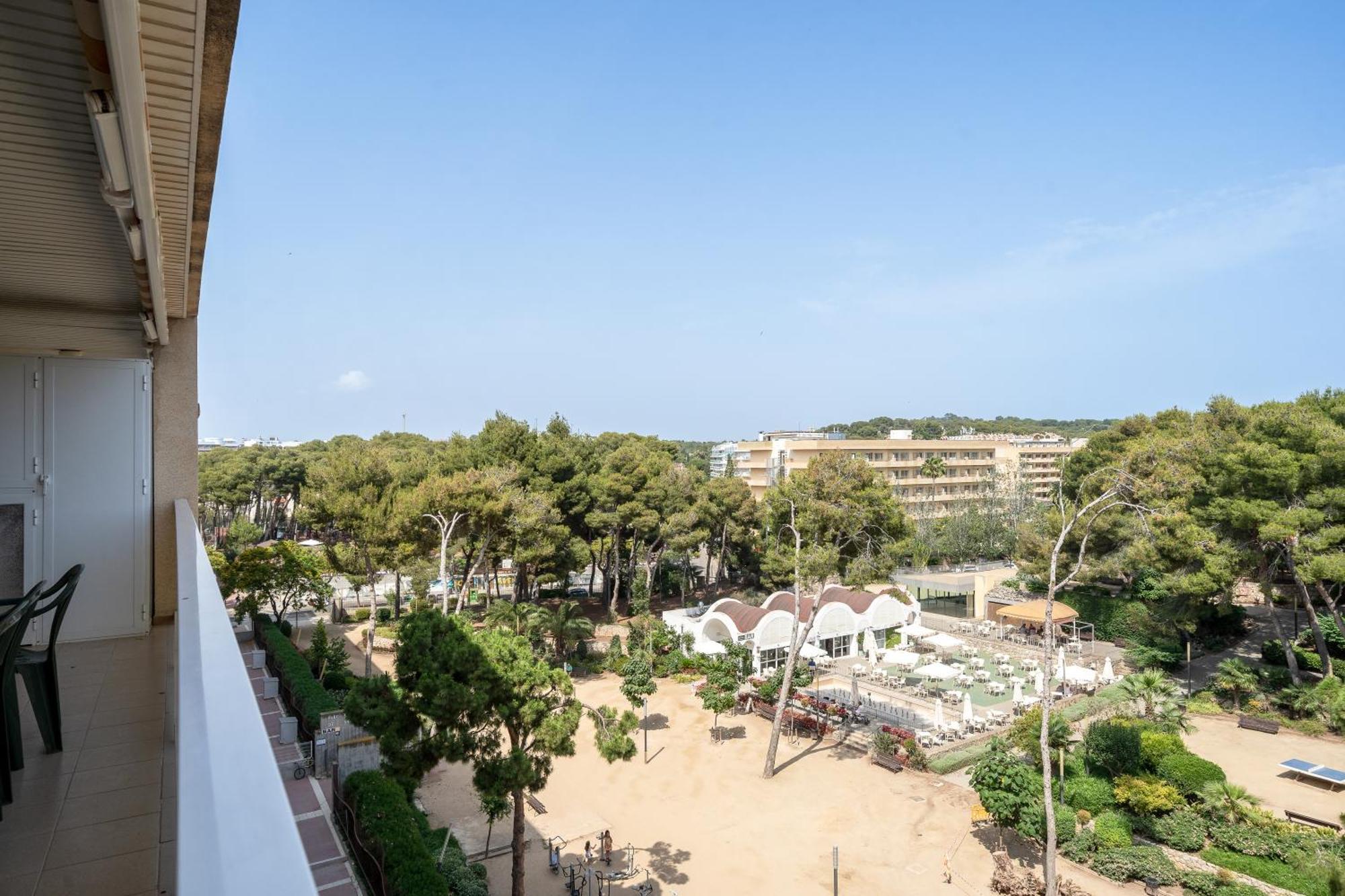 Rentalmar Central Park Salou Zimmer foto